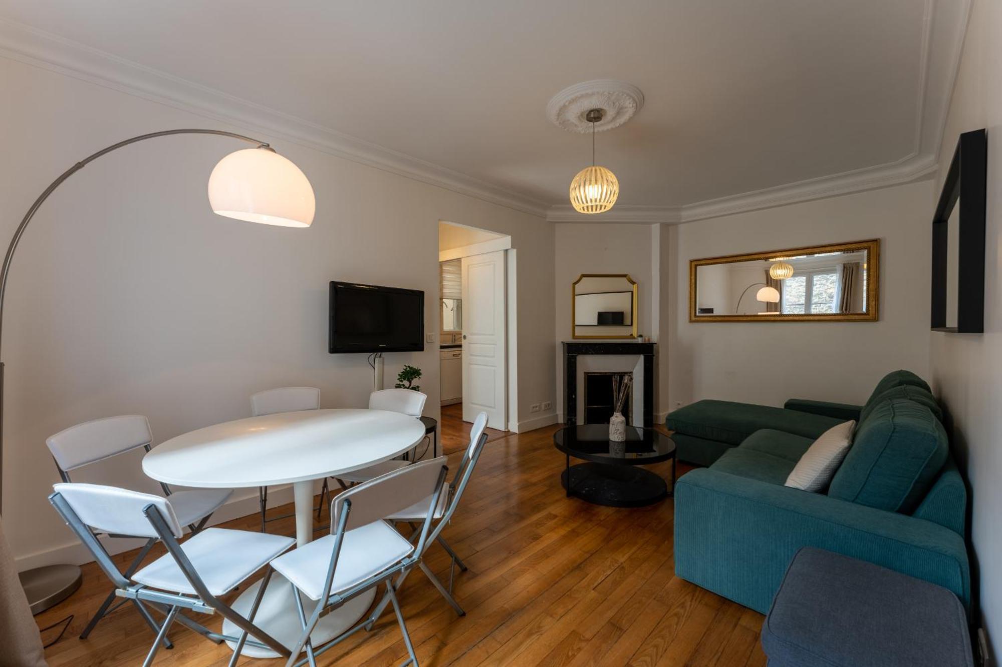 Appartement De Luxe Champs Elysees Neuf パリ エクステリア 写真