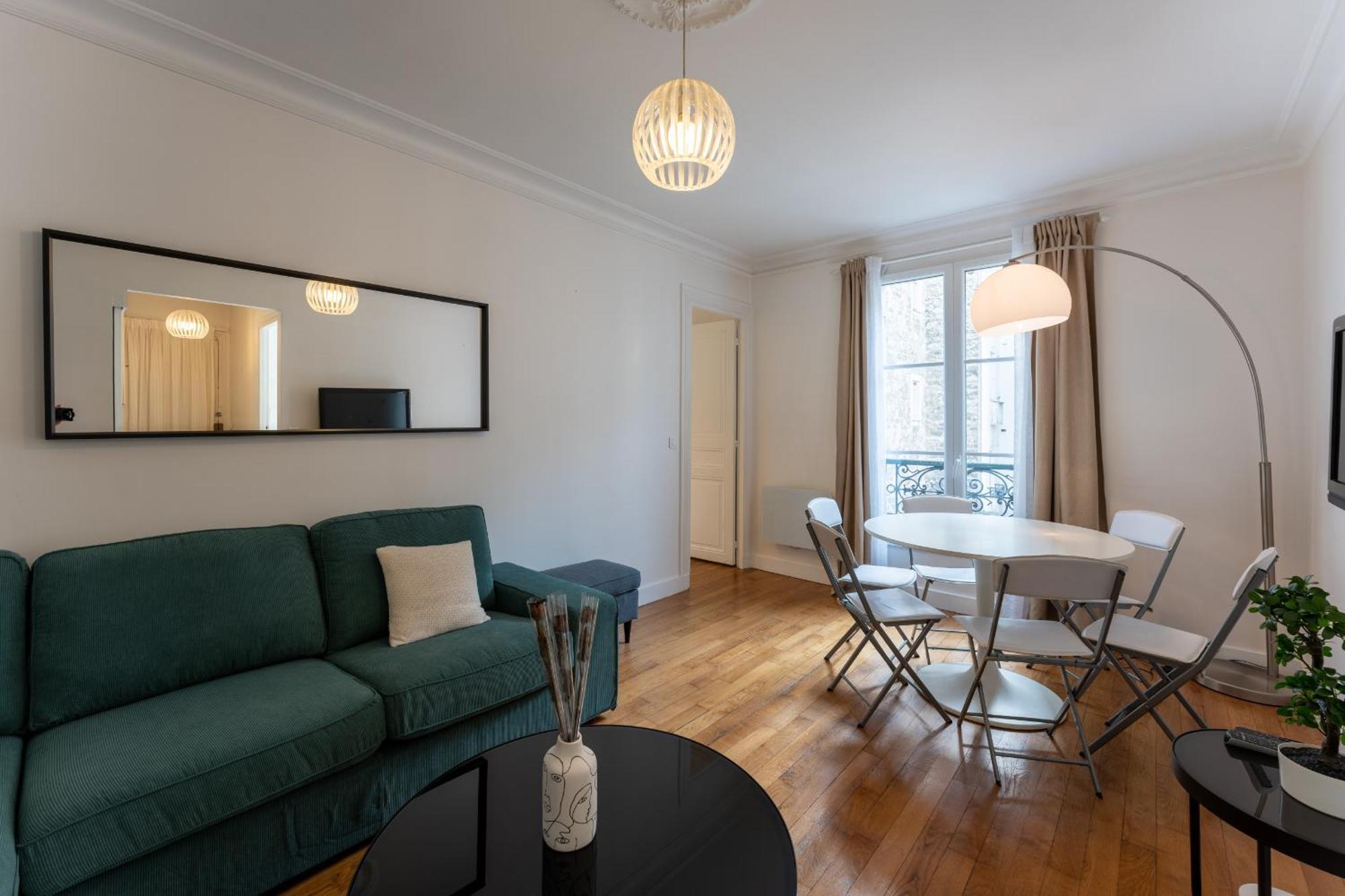 Appartement De Luxe Champs Elysees Neuf パリ エクステリア 写真